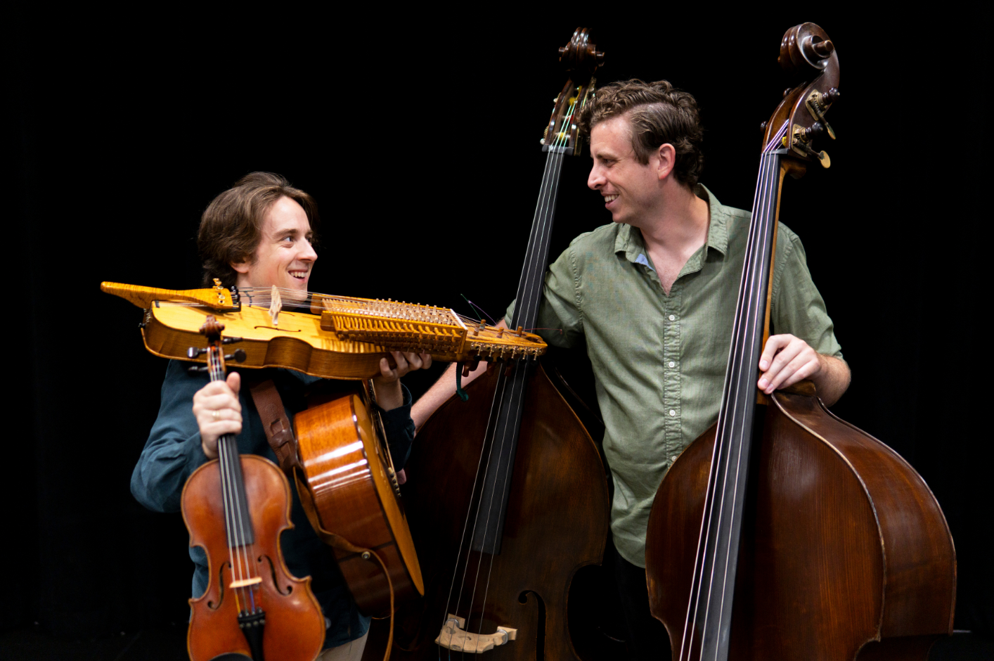 Warren & Flick: Slängpolska från Östra Ryd for Violin and Double Bass