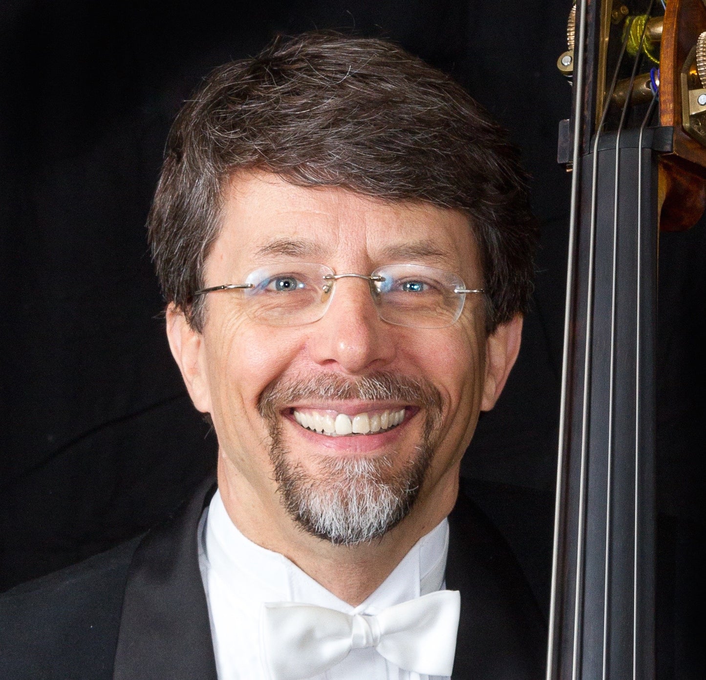 Williams and Bradetich: Popular Orchestral Excerpt Etudes For Double Bass: Expanded Ensemble Packet