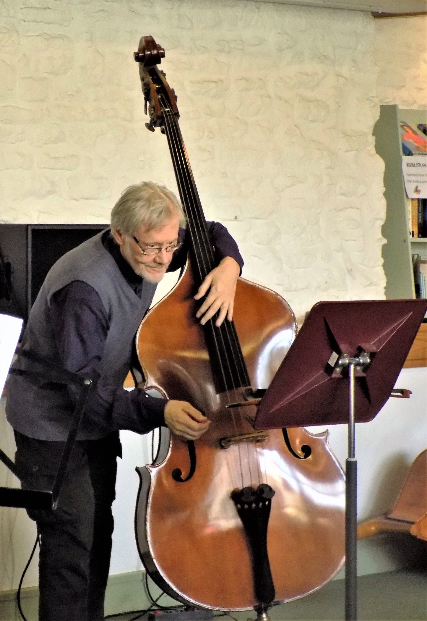 Teppo Hauta-aho: Elegy-Fantasy in Memory of David Walter for double bass quartet