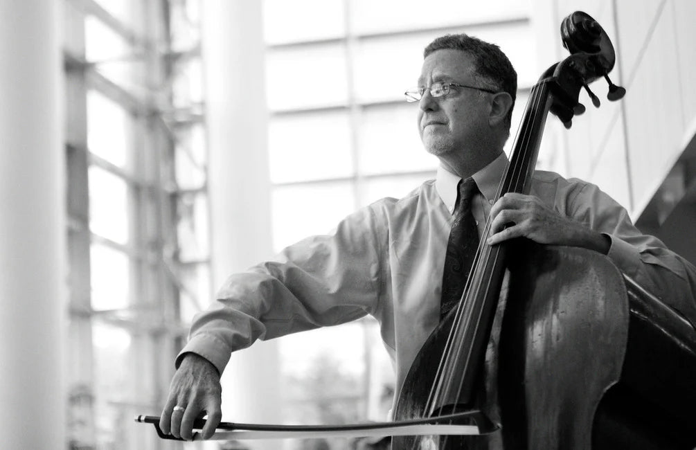 Lloyd Goldstein: A Walk in the Woods for unaccompanied double bass