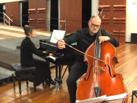 Piazzolla: Ave Maria for double bass and guitar (arranged by Luis G. Pérez)